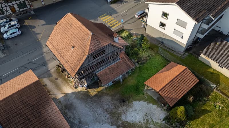 Attractive building land incl. residential stock, in the middle of Koppigen – Utzenstorfstrasse 4a and 6 (3)