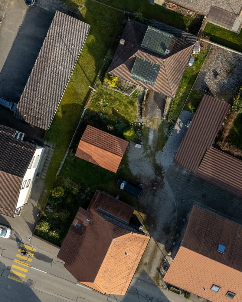 Attractive building land incl. residential stock, in the middle of Koppigen – Utzenstorfstrasse 4a and 6 (5)