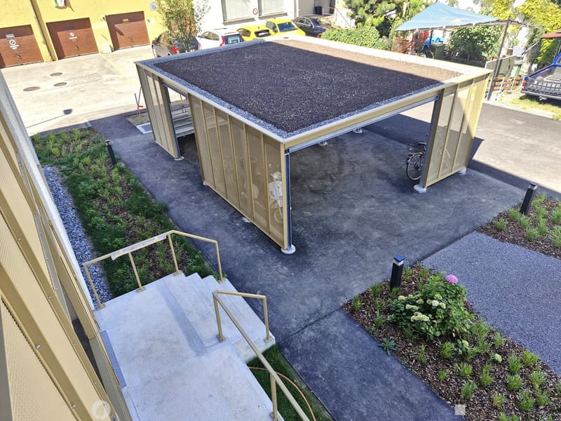 Moderne 2.5-Zimmer-Neubau-Wohnung mit Balkon und Gartenanteil in Biel/Bienne (7)