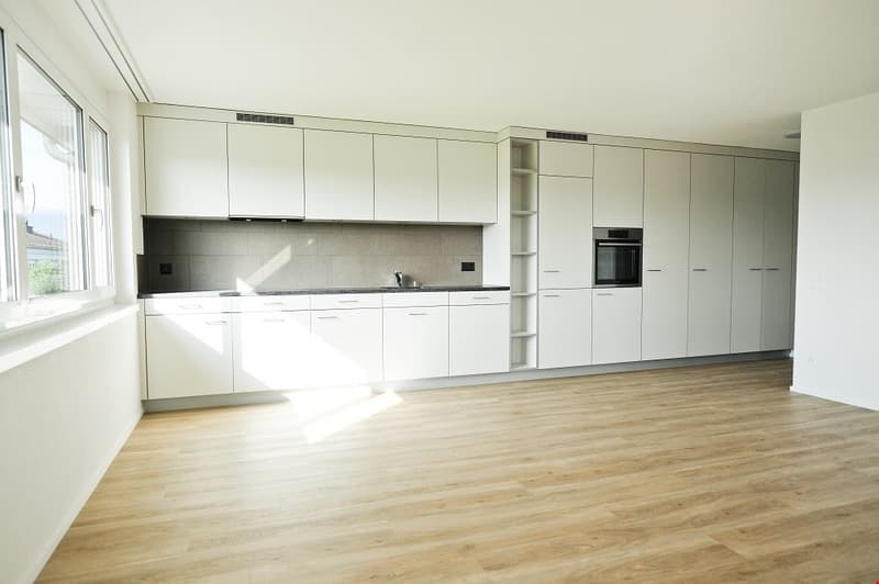 Dreamy bright apartment (1)