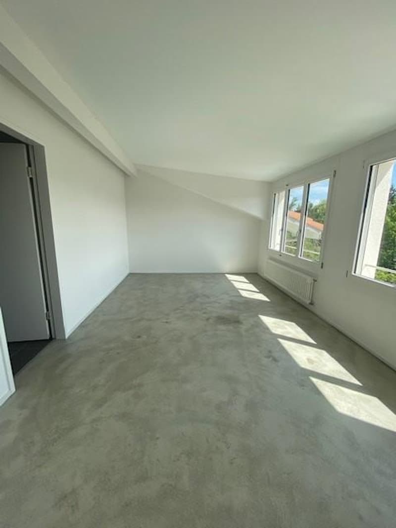 Helle 3.5-Zimmer-Wohnung mit Balkon in Gümligen (4)