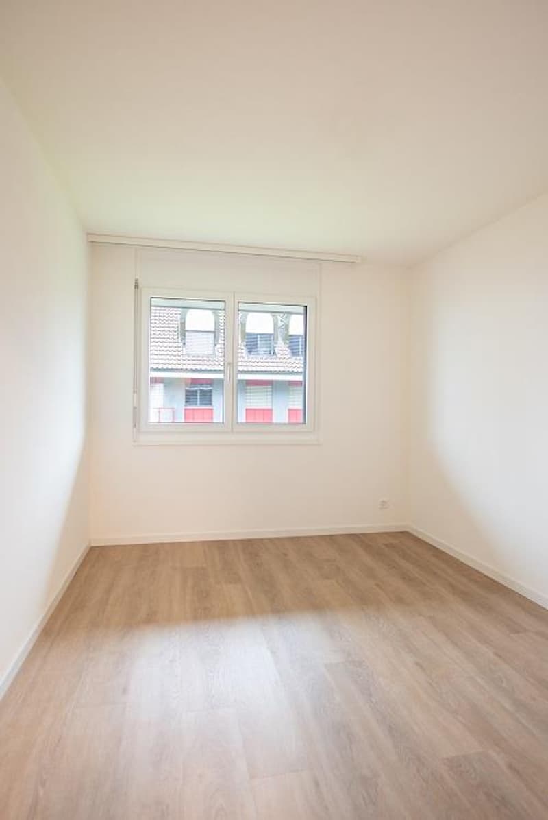 Helle 4.5-Zimmer-Wohnung mit Balkon und Garage in Herzogenbuchsee (10)