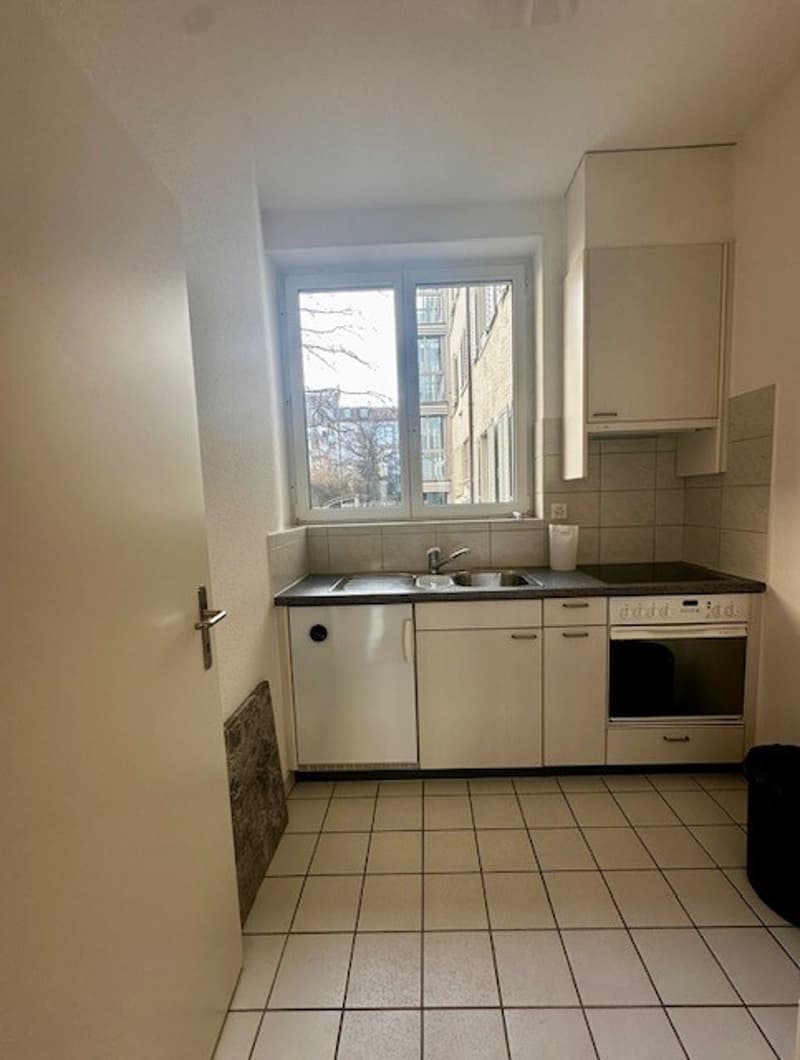 Spazi moderni di ufficio/studio in Anwandstrasse 82 nel distretto 4 (4)
