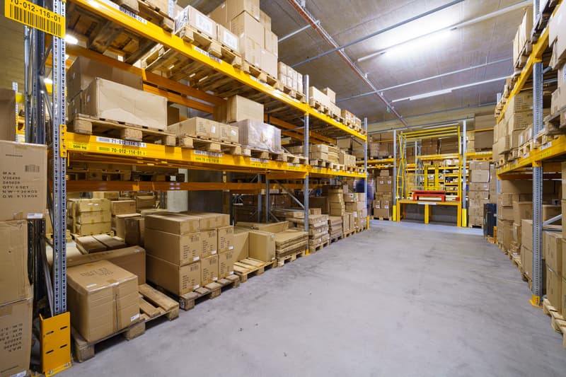 Logistics area with high-rack warehouse near the A3 highway (1)
