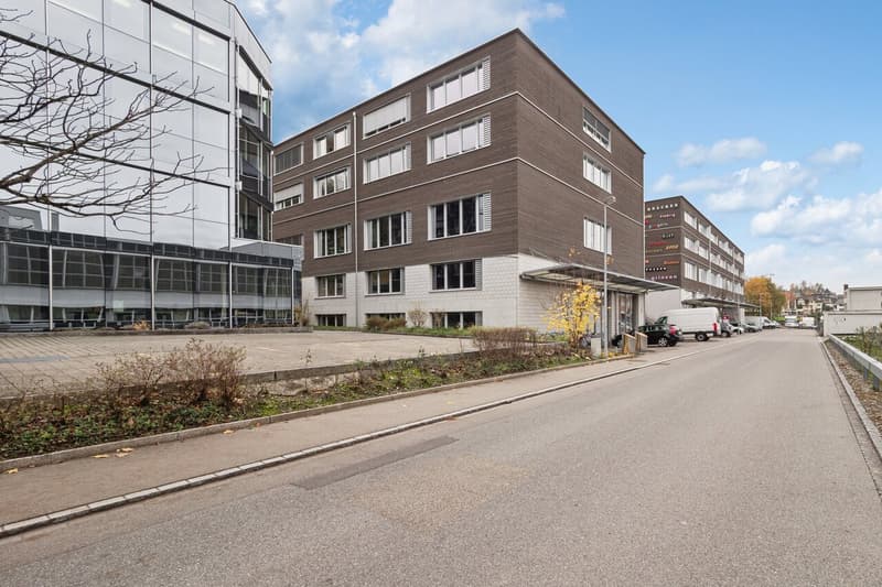 Gestalten Sie Ihre Gewerbefläche auf 402 m² im 1. Obergeschoss (2)