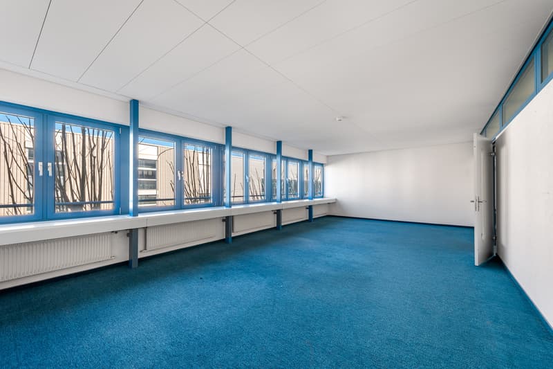 Jusqu'à 20 000 m² d'espaces de stockage et de logistique attractifs, disponibles à partir de 2028 (10)