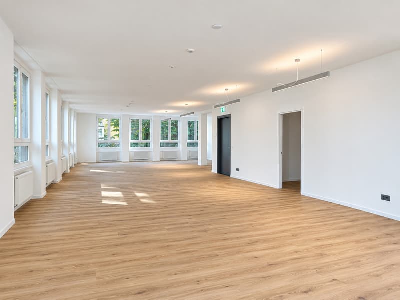 Modernes Büro in CityPop Gebäude (3)