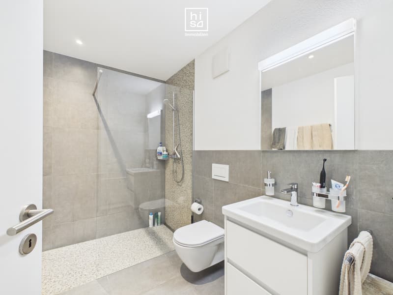 Appartement moderne 2.5 pièces à Mosnang (9)