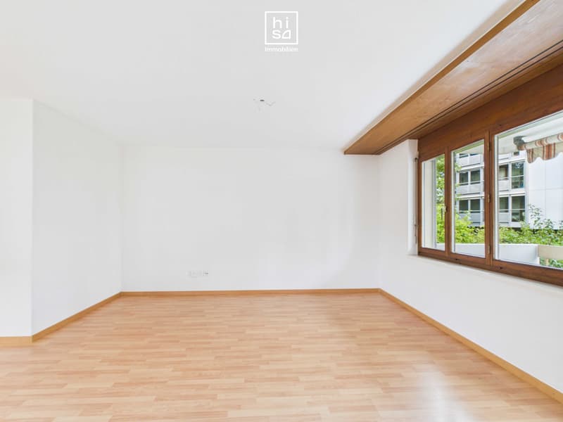 3.5-Zimmerwohnung mit grossem Balkon zu vermieten (2)