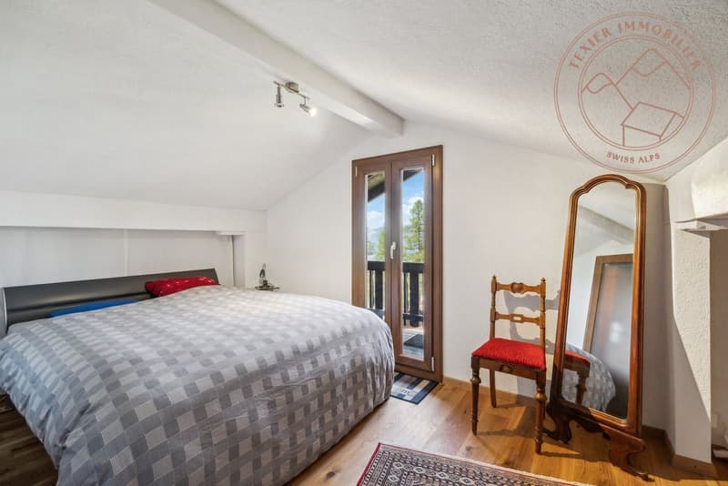 Beautiful fully renovated chalet for sale in Les Giettes (5)
