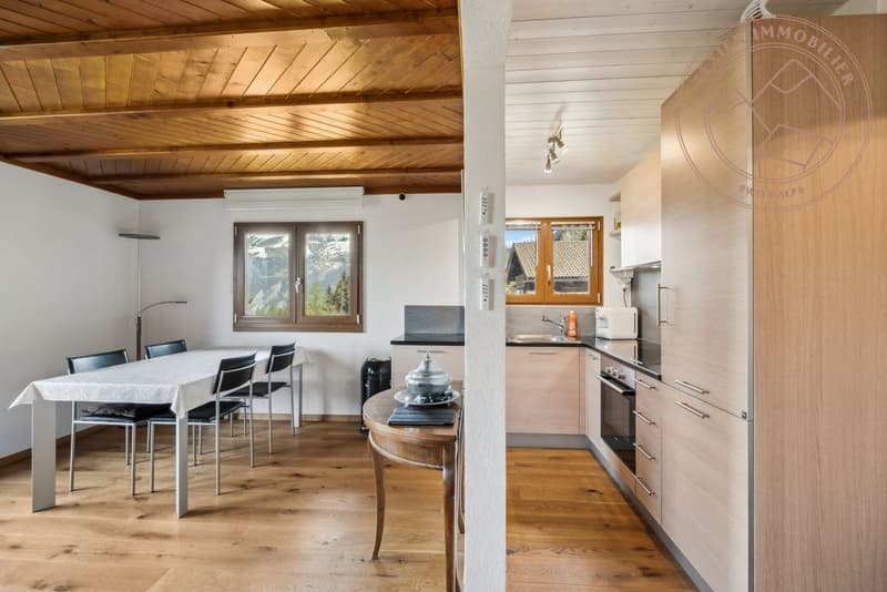 Beautiful fully renovated chalet for sale in Les Giettes (2)