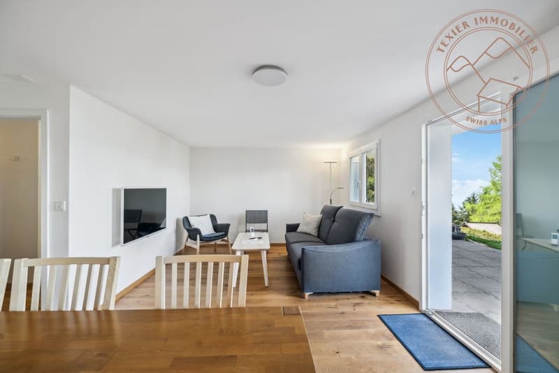 Beautiful fully renovated chalet for sale in Les Giettes (3)