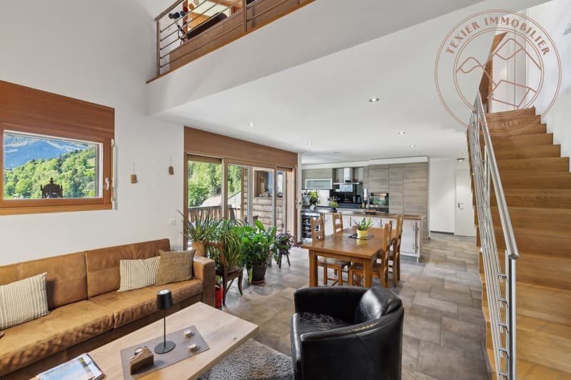Superb 7.5-room duplex apartment for sale in Val-d'Illiez (2)