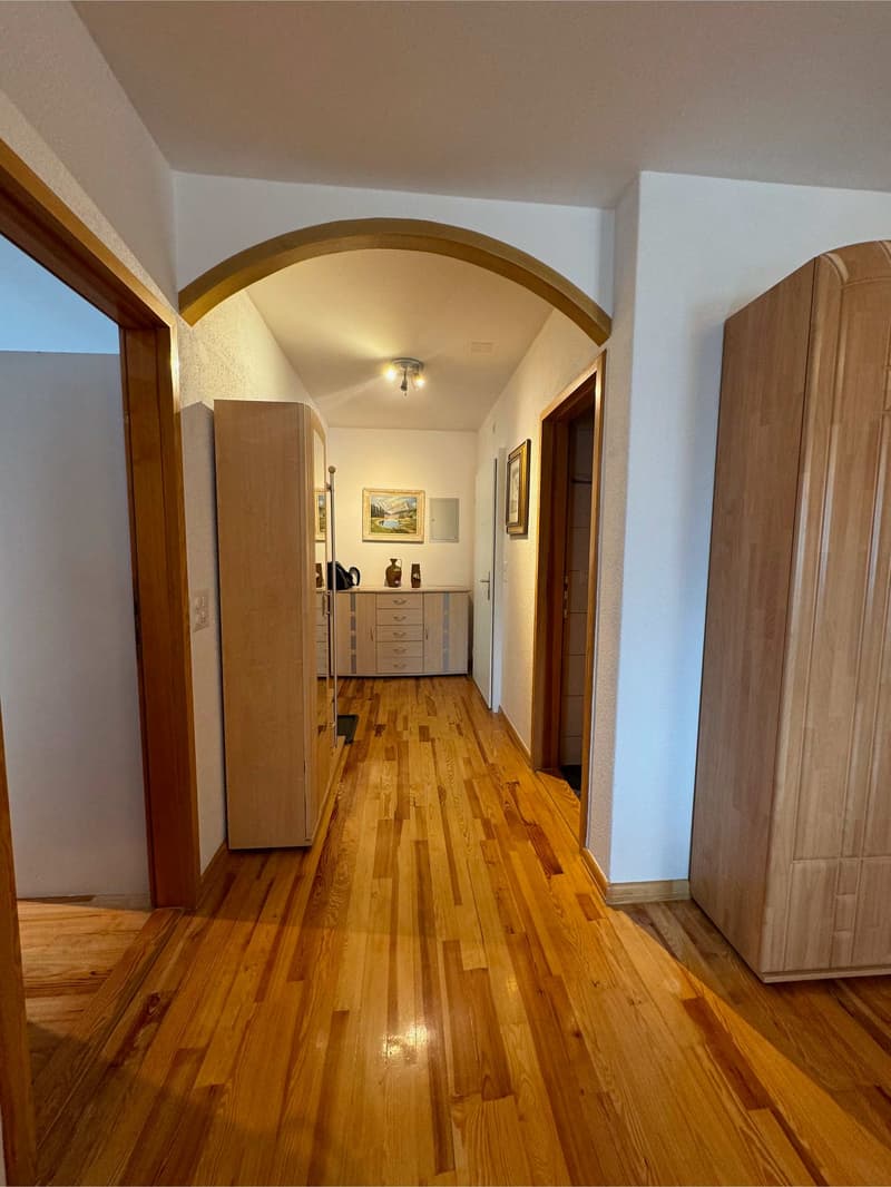 Charmant appartement 3.5 pièces à Vulpera avec une vue splendide (2)
