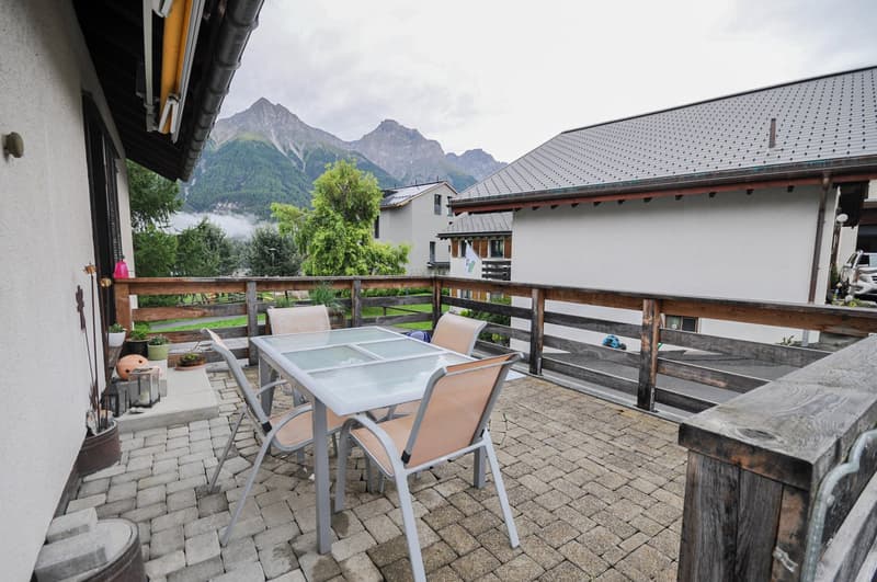 Charming 4.5-room apartment with garage in Scuol (29)