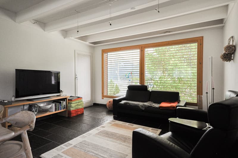 Charming 4.5-room apartment with garage in Scuol (7)