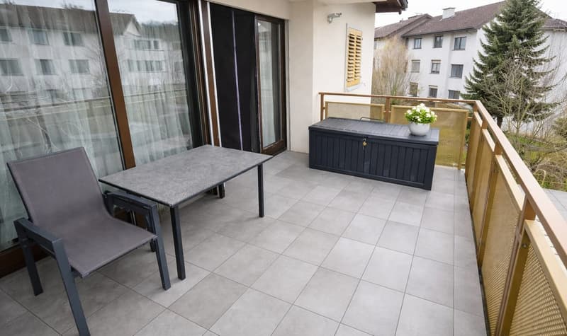Charmant appartement en maisonnette de 5,5 pièces à Glattfelden avec un parking souterrain (4)