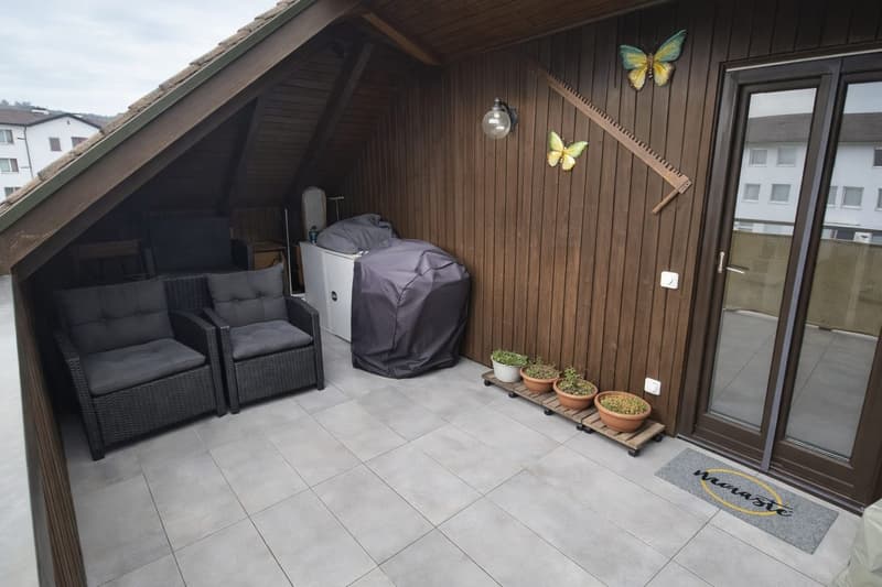 Charmant appartement en maisonnette de 5,5 pièces à Glattfelden avec un parking souterrain (5)