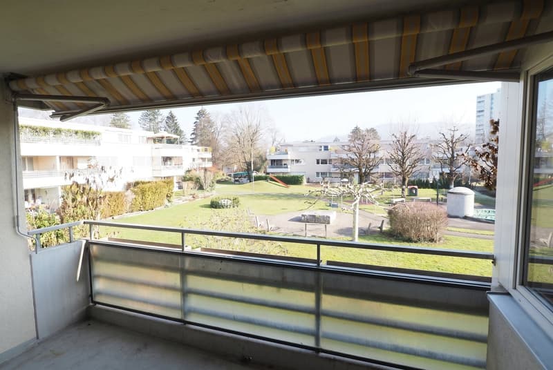 Cozy 3.5-room apartment with balcony in Reinach (11)