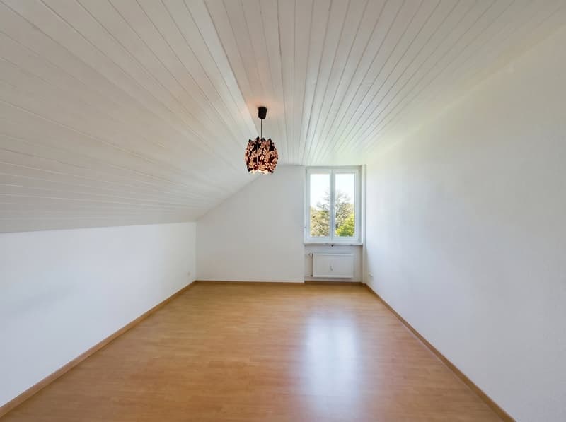 Charmante 3-Zimmer-Dachwohnung an ruhiger Lage in Frenkendorf – ab sofort verfügbar (6)