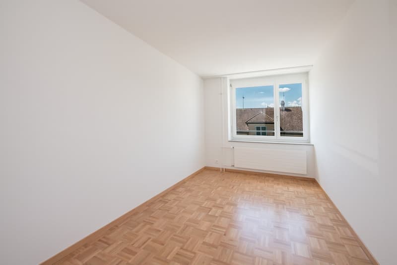 Living in a prime location in the popular Veltheim quarter! (7)