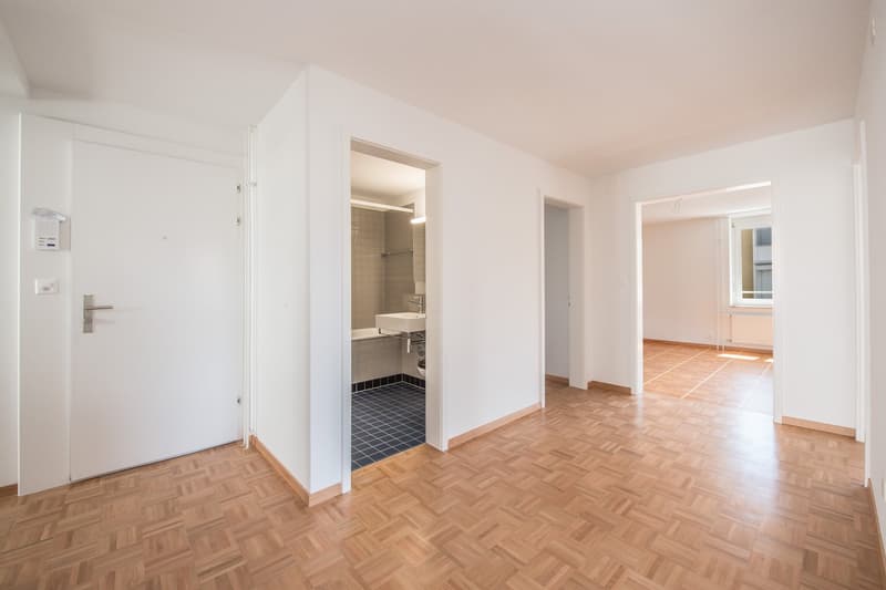 Living in a prime location in the popular Veltheim quarter! (9)