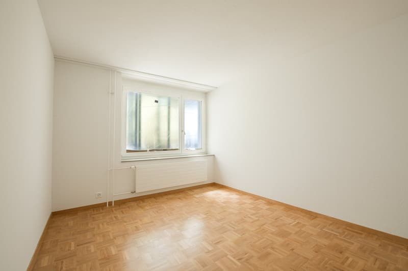 Modern 3-room apartment in popular residential area (3)
