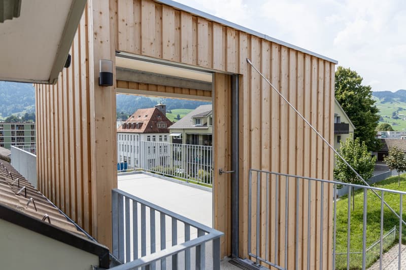 Moderne 3.5-Zimmer-Dachwohnung an ruhiger Lage in Nesslau (12)
