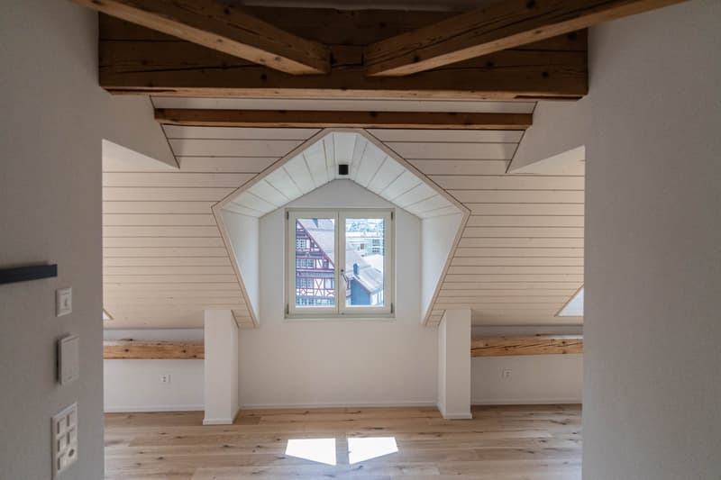 Moderne 3.5-Zimmer-Dachwohnung an ruhiger Lage in Nesslau (9)