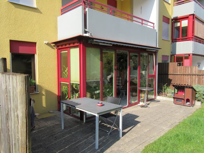 Appartement charmant de 3,5 pièces à Rüti (2)