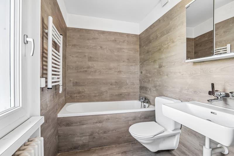 Bright 4.5-room apartment with spacious balcony and panoramic view in a family-friendly location (13)