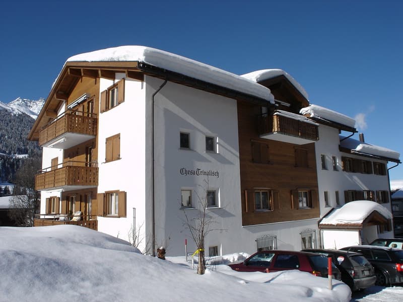 Charming 2.5-room second home on the sunny slope in Klosters (4)