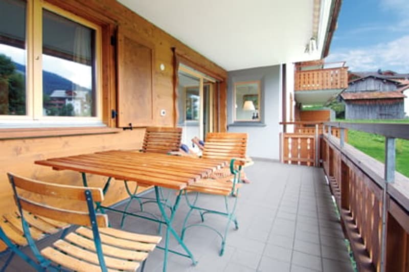 Charming 2.5-room second home on the sunny slope in Klosters (6)
