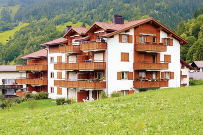 Charming 2.5-room second home on the sunny slope in Klosters (10)