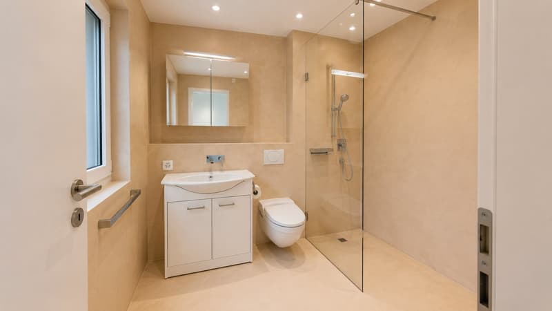 Befristet auf 3 Jahre - Exklusive Maisonette-Wohnung mit traumhafter Seesicht in Zürich-Witikon (12)