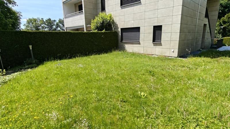 Befristet auf 3 Jahre - Exklusive Maisonette-Wohnung mit traumhafter Seesicht in Zürich-Witikon (15)
