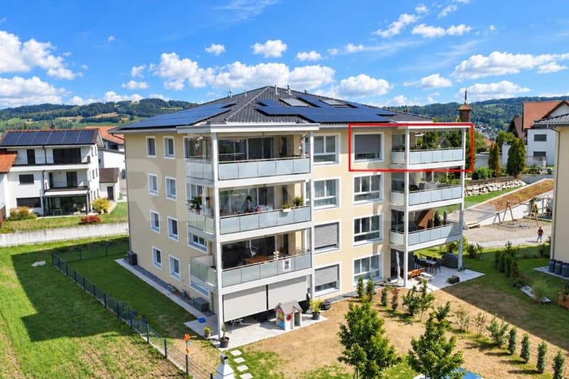 Wohnen mit Weitblick grosszügige 4.5-Zimmer-Wohnung mit Ausbaupotenzial (2)