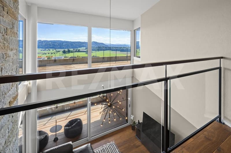 Wohnen mit Horizont exklusive Maisonette-Attika in Kaltbach (11)