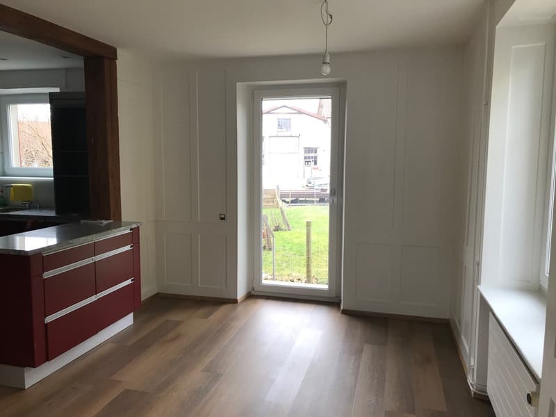 Apartment building with character, history, and diverse potential (5)