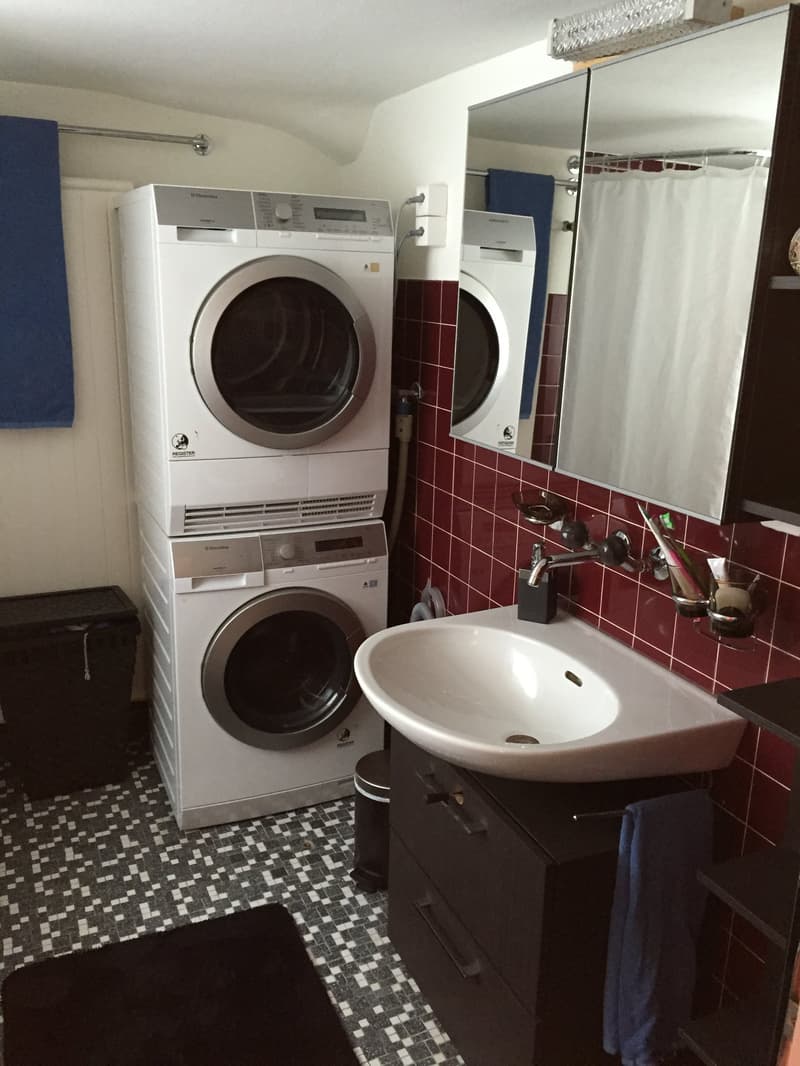 2 Familienhaus im Zentrum, ideal für Handwerker (7)