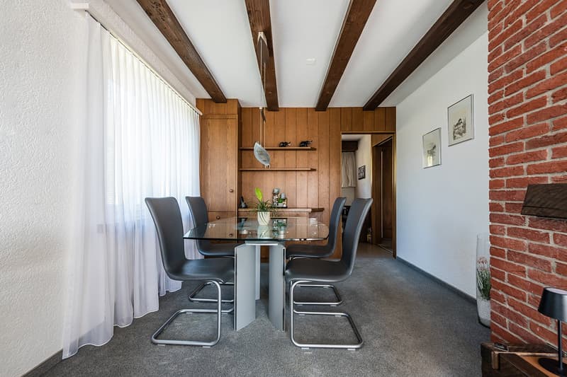 Bungalow mit Garten, Pool und viel Entwicklungspotenzial (9)
