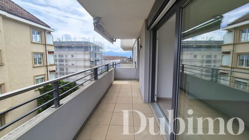 APPARTEMENT DE 2.5 PIÈCES AVEC BALCON À LAUSANNE (9)