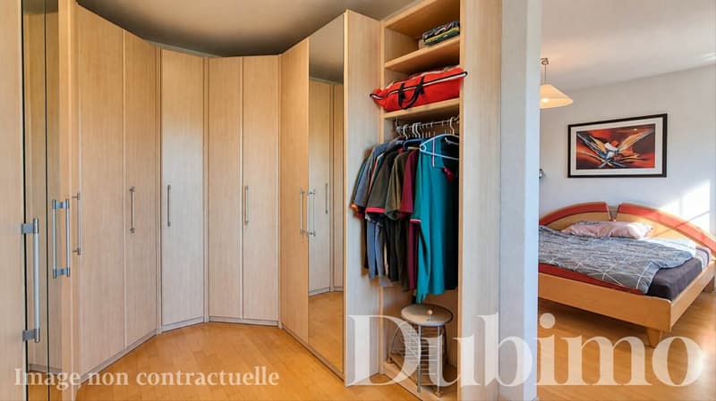 MAISON FAMILIALE DE 8.5 PIÈCES AVEC GRAND JARDIN À COTTENS (7)