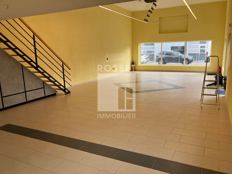 Locaux commerciaux 200 m² à louer (2)