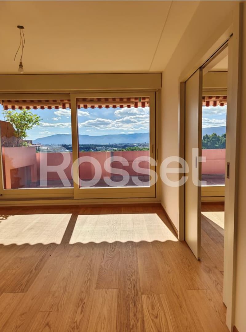 8-room attic in the gable with a peripheral terrace and an unobstructed view of the city and lake (7)