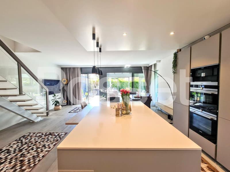 Appartamento duplex di 6 locali a pian terreno (3)