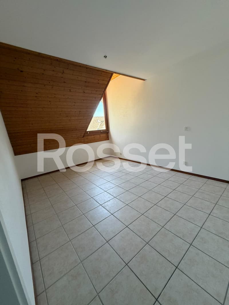 A LOUER! Appartement de 4.5 pièces au 3ème étage (6)