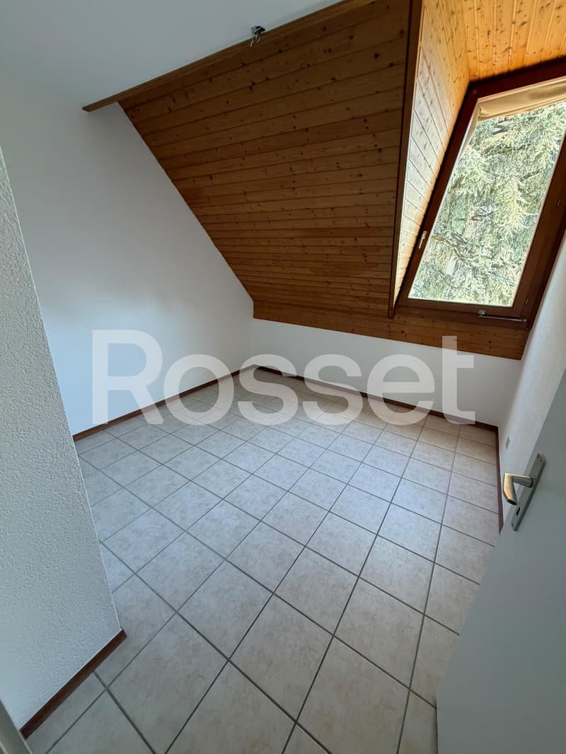 A LOUER! Appartement de 4.5 pièces au 3ème étage (11)