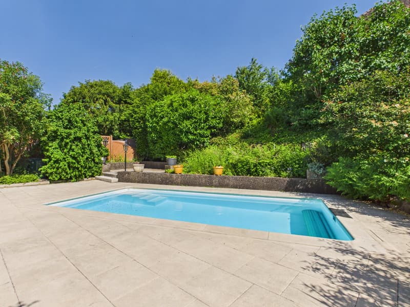 Maison de famille exclusive de 6,5 pièces avec piscine, jardin d'hiver et beaucoup de privacité à Arch BE (20)