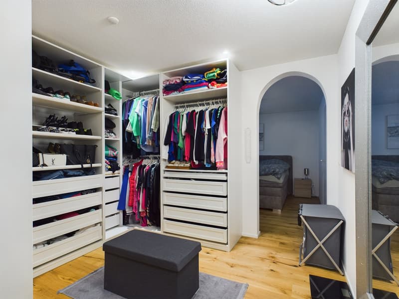 5½-room attic apartment with 152 m² terrace, direct lift access and whirlpool (13)